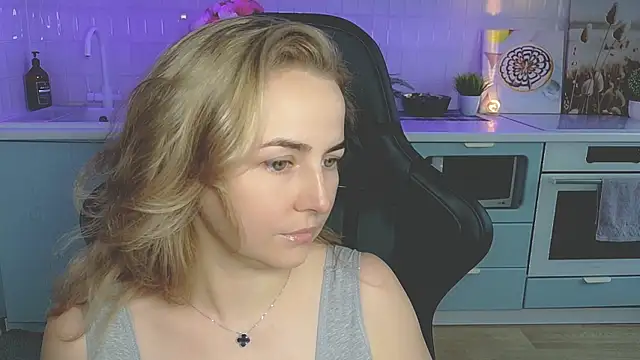 Mira_Mermayd webcam