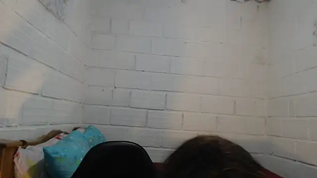 sexyjustin202 webcam
