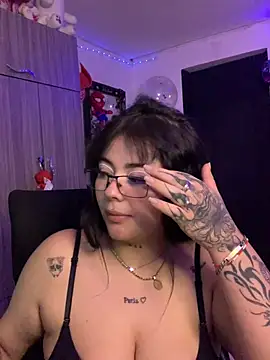 lilith__immaculatte tattooed tease webcam