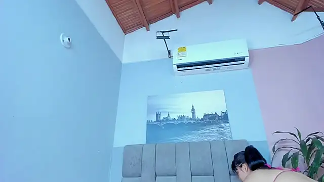 valery_rivers webcam