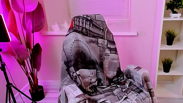 CarolGiggly webcam