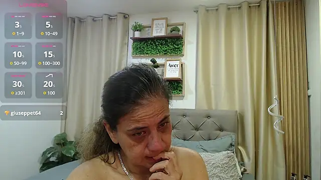 sasi_luna webcam