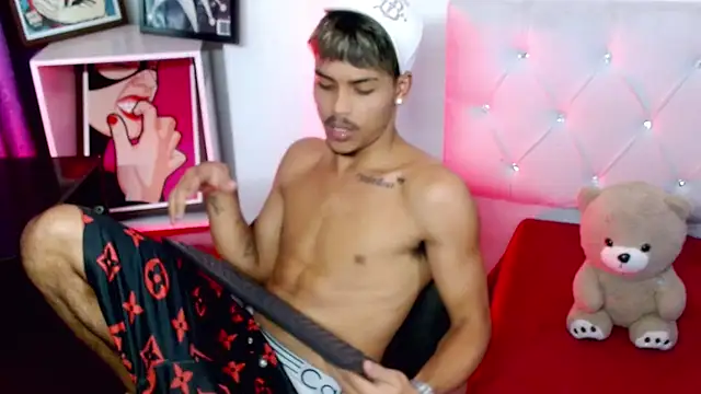 Angel_foxc13 webcam