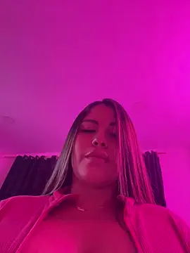 sexyyykloee webcam