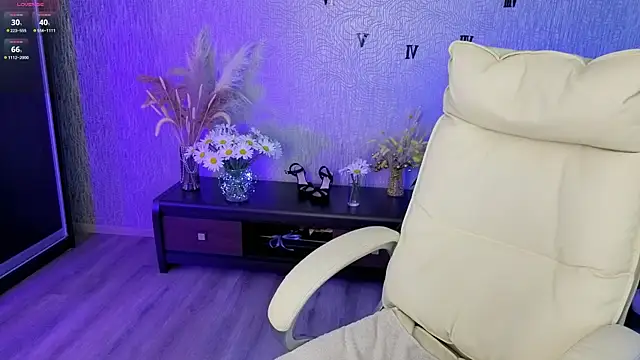NikkiiStill webcam