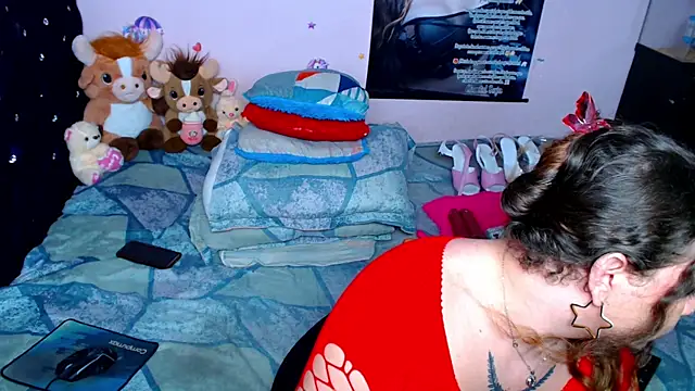 ShantalTsFox webcam