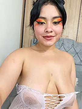 zoe_love18 webcam