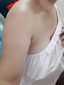Yummyamasha webcam