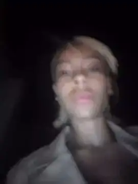Lucy-moon1 webcam