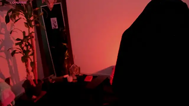 MissCharlottte_18 webcam