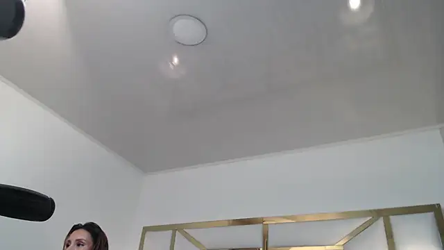 VivieneLuxe webcam