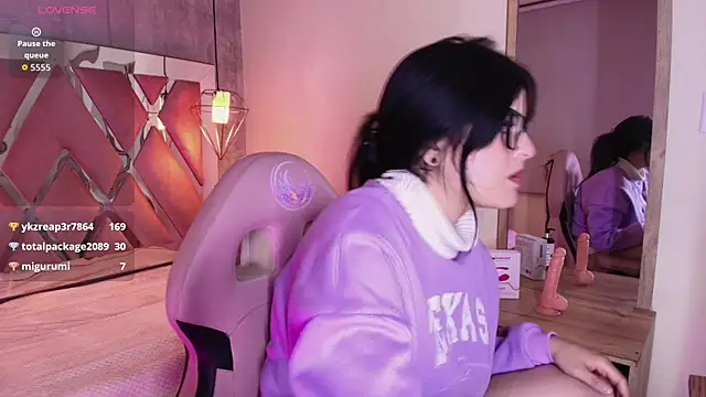 Aria_Mooon_ webcam