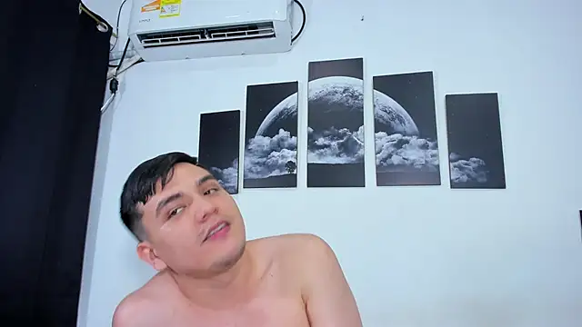 Match_Hot webcam