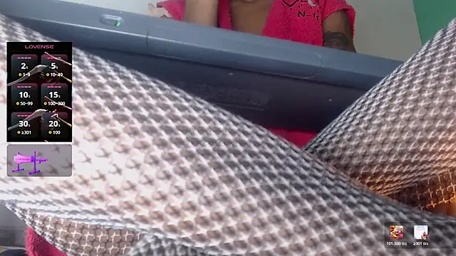 avaleri_cherry webcam