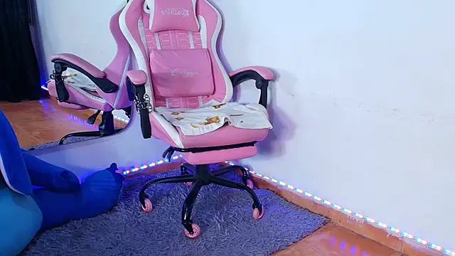 GraceWallace_ webcam