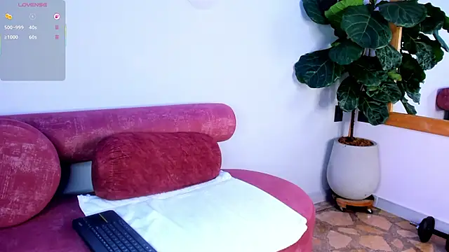 Travis_lenox_ webcam