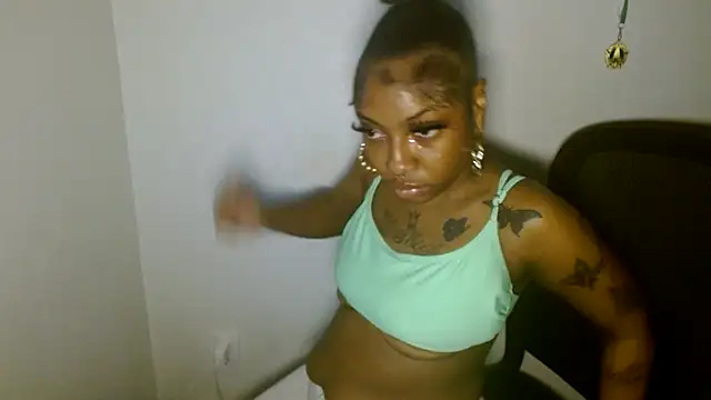Cocochanel4567 webcam