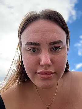 KiraSunshine webcam