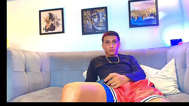 KING_BOYS2026 webcam