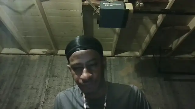Leo99842 webcam
