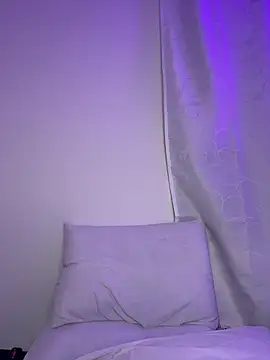 aurora_divine webcam