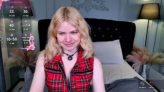 ChloeWells webcam