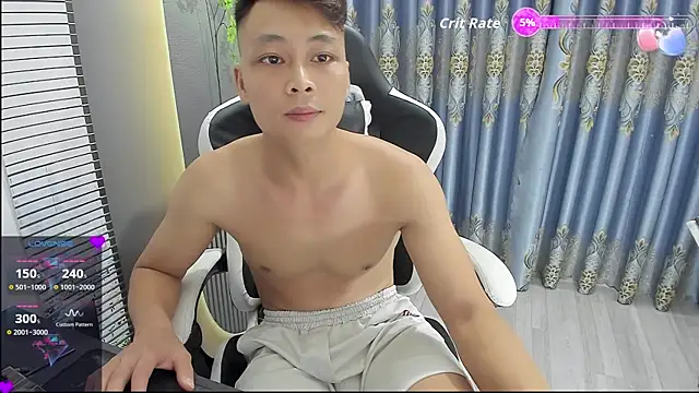 Naughty___asian webcam