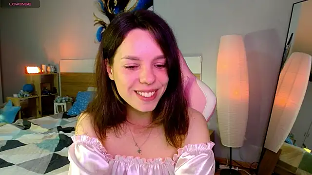 Maya_Campbell webcam