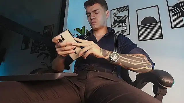 ALPHA_DOMINUS_ webcam