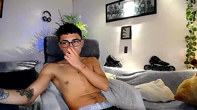 tiancam Live Web Cam Show
