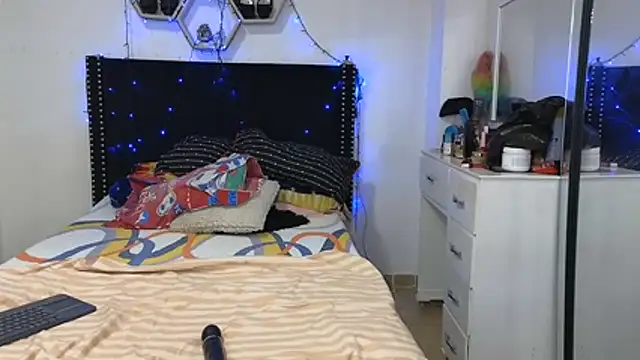 charlotte_077 webcam