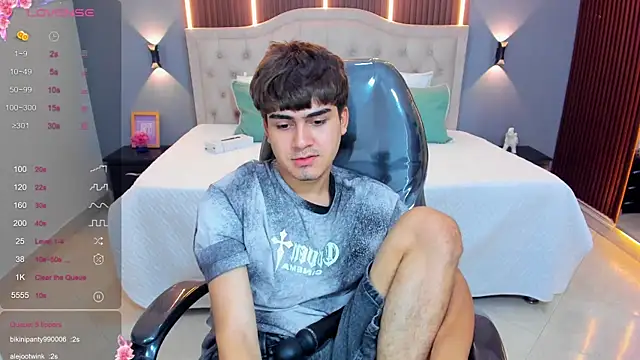 Tommy18__ webcam