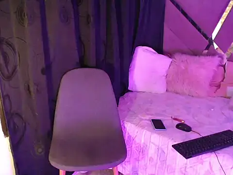 Keily_Tsx1 webcam