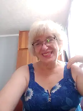 52MiaLove02 webcam