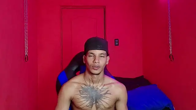kai_storm77 webcam