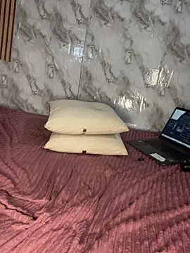 Jessyivonne webcam