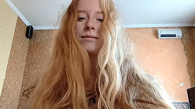 KateVibe_01 webcam