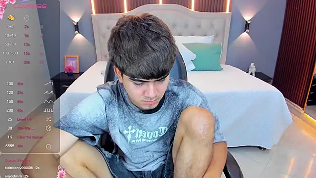 Tommy18__ live sex cam