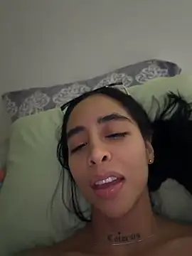 sophierooy22 athletic cam girl