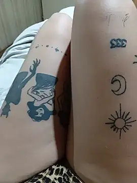 Me3l live anal cam
