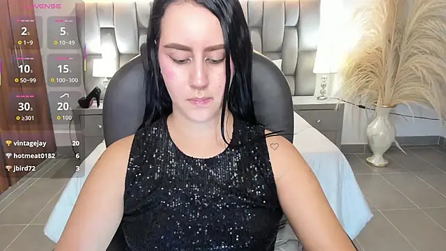 Natasha_Kiim_ webcam