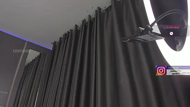 Aprilx1 Live Web Cam Show