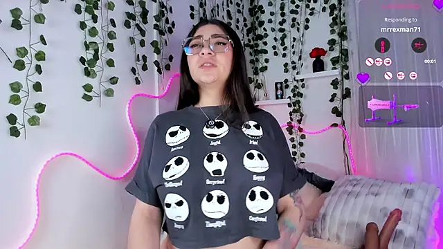 Samii_Evans webcam