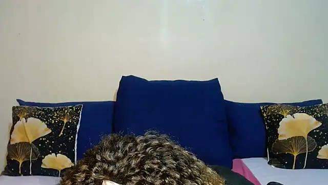DiamondLuv29 webcam