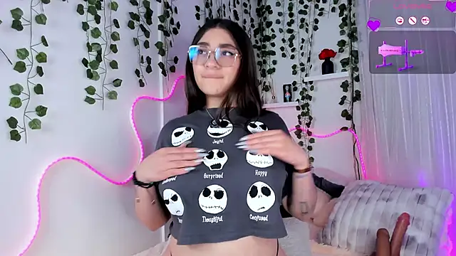 Samii_Evans webcam