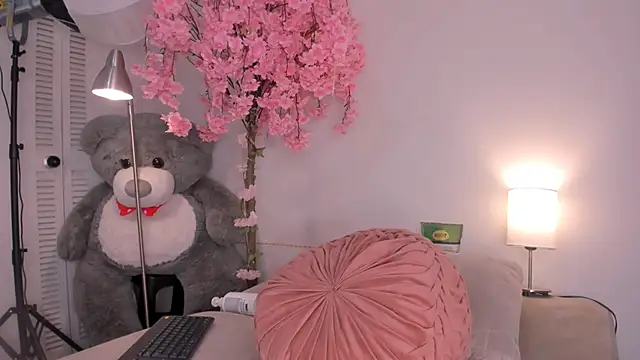 kitty_miaa webcam