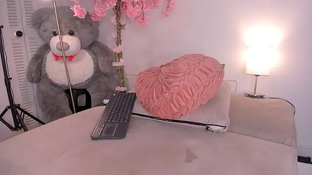 kitty_miaa webcam