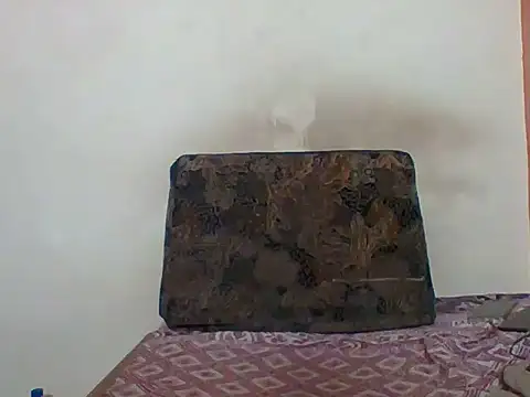 Slavebottombdsm09 webcam