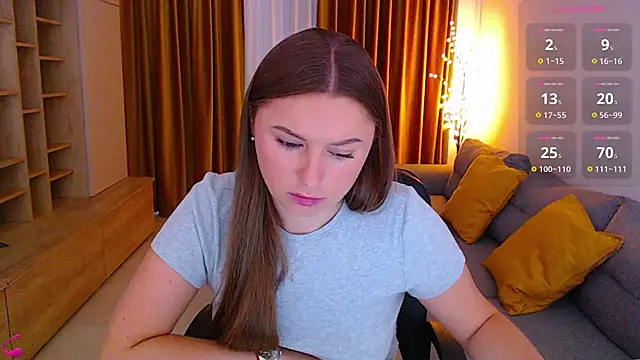 mia_bloomy webcam