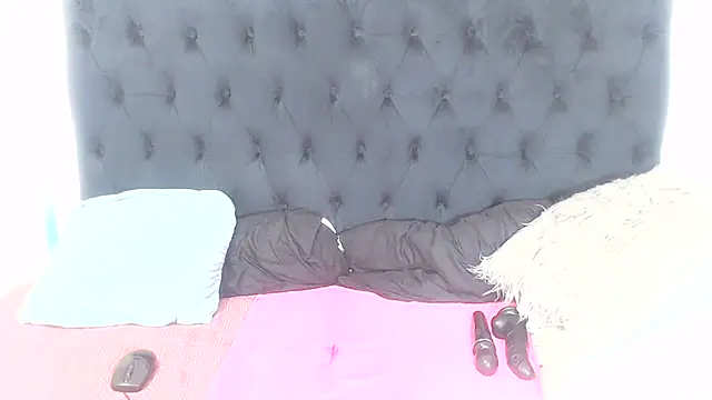 BootyClitQueen webcam